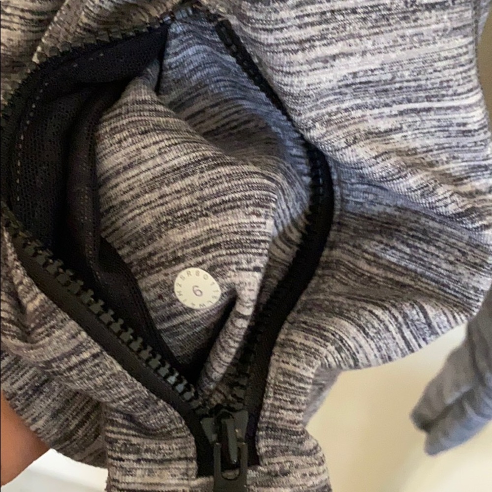 Lululemon define jacket - Picture 2 of 5
